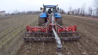 New Holland T7235  Ripuntatore Garda Interramento Liquame [upl. by Kellene114]