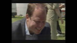 Vintage Bargain Hunt  26th March 2002 [upl. by Nnylesor454]