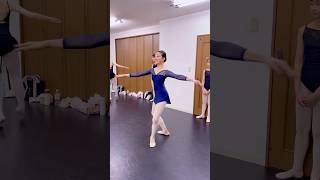 フェッテfouetté turnslacanthe バレエスタジオラコントバレエバレエレッスンballet balletclass [upl. by Bruns]