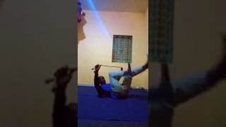 Exercices matinaux pour débutants short sports fitnessmotivation Dekgymworkoutlove [upl. by Ahsekel]