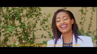 NARAKWIRINGIYE  GRACE NYINAWUMUNTU Official Video [upl. by Ignatius803]