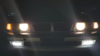 2001 BMW 740IL all lights with halogen warm up [upl. by Llennhoj]