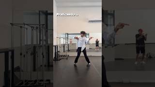 Tributo ao Michael Jackson 🥵 mclivinho shortvideo michaeljackson [upl. by Granville355]