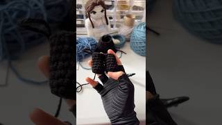 Qi Rong amp Ling Wen crochet dolls [upl. by Sirromal340]