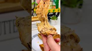 Cheese melt mushroom sandwich easyrecipes easyrecipes mushroomrecipe sandwich cheesesandwich [upl. by Idnyl]