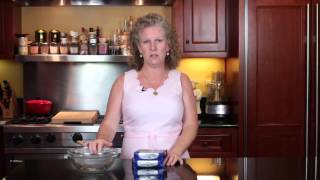 How to Thaw Spinach  Southern Treats amp Kitchen Tips [upl. by Lananna]