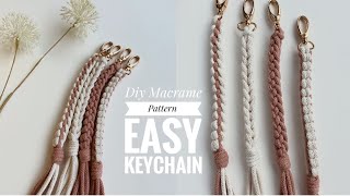 DIY Macrame KeychainEasy Macrame Pattern For BeginnersŁatwy Brelok ze sznurka [upl. by Sillaw]