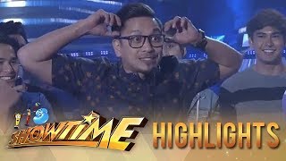 Its Showtime PUROKatatawanan Jhongs superhero joke went wild [upl. by Mcnair]