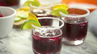 Tinto de Verano  Recetas Fáciles  Food Network Latinoamérica [upl. by Naeruat]