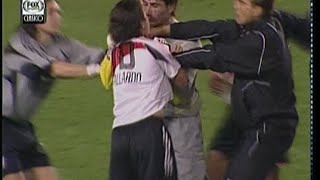 Boca 1 River 0 Copa Libertadores 2004 Semifinal Ida Resumen completo de Fox Sport Clásico [upl. by Yatnwahs]