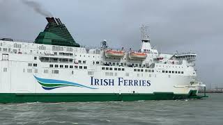 MV Isle of Innisfree Arrives at Calais 15324 [upl. by Devon]