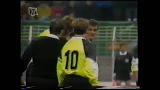 19901991 Borussia Dortmund  U Craiova 10 repriza secunda [upl. by Nynahs]