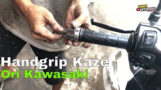 Pasang Handgrip Kaze Ori Kawasaki di Vario 125 old [upl. by Shoshanna94]