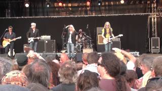 Patti Smith  Redondo Beach live 2014 12 [upl. by Yelkreb]