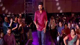 Trending Sarkar Vijays Mass Entry  Director Rams Attitude  Vijays Smile at the end [upl. by Aehsa]