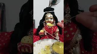 Shehad se meetha Chand ka tukrayoutubeshorts merry Christmasladdu Gopal 🙏🙏 [upl. by Mattheus65]