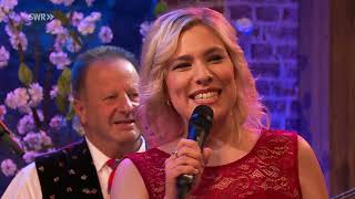 Kastelruther Spatzen mit Laura Wilde [upl. by Patrice]