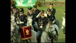 La fanfara a Cavallo della Polizia di Stato al quotDerbi dei Fioriquot Sanremo 12 ottobre 2008 [upl. by Comras674]