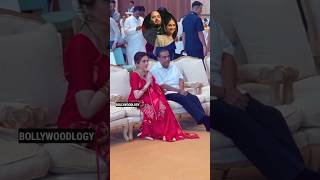 Mukesh Ambani and Nita Ambani apne bete ke liye kitne saamoohik vivah karawaye  Honey Singh Songs [upl. by Ayekel]