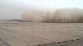 BLACKHAWK KICKING UP A LOT OF DUST in Iraq [upl. by Rodmann]