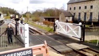 Staverton Level Crossing 09042016 [upl. by Wesley378]