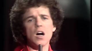 Leo Sayer  When I Need You Official Music Video [upl. by Juno]