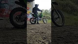 2025 Kawasaki KX 112 Walkaround amp Startup [upl. by Primaveras]