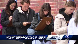 One chance to make a change Despite rain hundreds wait in line to cast their vote [upl. by Henson]