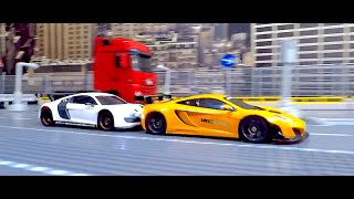 KYOSHO MINI Z  AUDI R8 VS MCLAREN  STREET RACING  RC POLICE CHASE [upl. by Savihc]