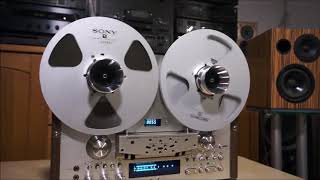 Pioneer RT909 Reel to Reel [upl. by Yecak]