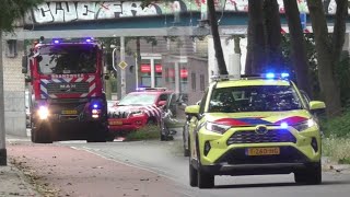 Primeur Ketting botsing op de A12  Hulpdiensten met spoed onderweg naar een melding in Arnhem [upl. by Elocn]