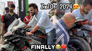 Finally Apni Kawasaki Zx10r Ki Delivery Le Hi Li  Delivery Pr Police Aa gayi  Kand Ho gaya zx10r [upl. by Ahsinawt]