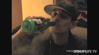 Noyz Narcos distrugge il disco di Frankie HINRG MC [upl. by Griseldis]