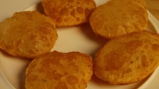 Aloo Puri  Chef Harpal Singh Sokhi  Sanjeev Kapoor Khazana [upl. by Gnni]