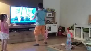 Xander en Axelle  Dragostei din tei  Just Dance 2017 [upl. by Ojeibbob]