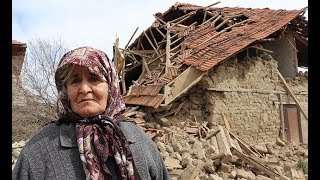 Denizlideki deprem birçok ilde hissedildi Deprem anı kameralara böyle yansıdı [upl. by Victor]