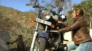 Géraldine Vintage Rides sur France 5 en Royal Enfield au Rajasthan [upl. by Jenica]