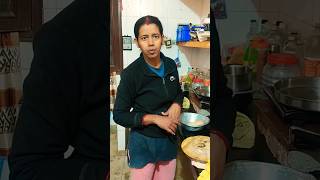 Apki kitni bar bezti hoti hai😅😅 comedy funny fun explore youtubeshorts 😂😂😅😅😂 [upl. by Krissy190]