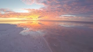 Lake Eyre in Flood by Pictadrone Drone HD video around Williams Creek South Australia [upl. by Cowden]