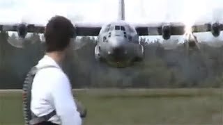 15 Worst Plane Near Misses [upl. by Ominorej586]