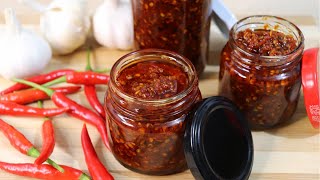 Chili Garlic Sauce  Easy Chili Garlic OIL Recipe [upl. by Levenson]