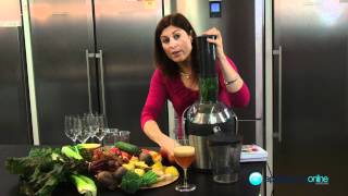 Expert demonstration of the Philips QuickClean HR1871 Juicer  Appliances Online [upl. by Spatola]