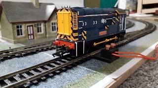 Hornby Class 08 quotLaira Diesel Depotquot Review Best Diesel Yet [upl. by Nauqe]