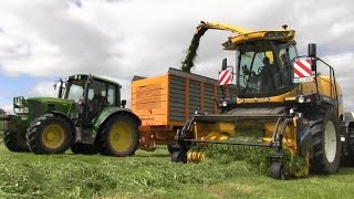 New Holland FR 9050 amp John Deere 63306610 und MB Trac 1500 mit Swadro 2000 HD [upl. by Otreblide]