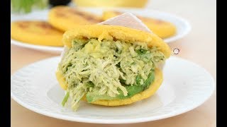 Arepas Reina Pepiada [upl. by Annawot]