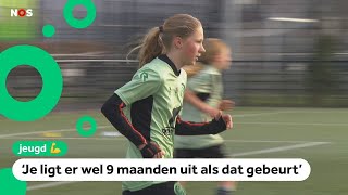 Speciaal pak moet ernstige knieblessure bij voetbalsters voorkomen [upl. by Haletta754]