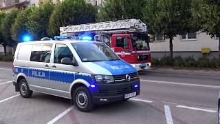 Dojazd alarmowy radiowozu Volkswagen Transporter T6 Policji do otwarcia mieszkania [upl. by Cyprus]