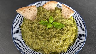 İTALYANLARIN MEŞHUR SOSU PESTO BİR DAKİKADA SOFRANIZDA [upl. by Anisirhc]