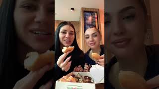 Carlotta e Iolanda provano i donuts americani🍩pt2🇺🇸perte shorts [upl. by Eissat]