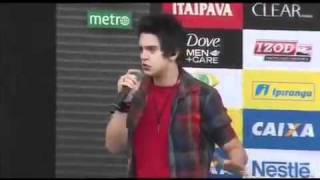 Luan santana canta hino nacional [upl. by Atiloj]